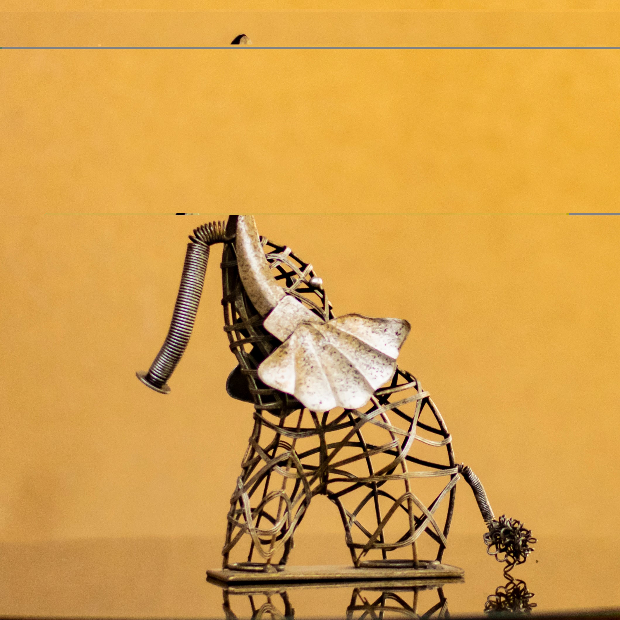 Metal Elephant Showpiece 2 pieces ser