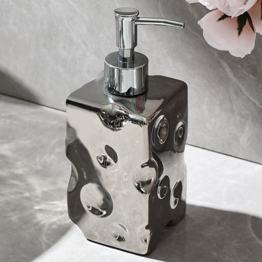 Silver Ceramic Soap Dispenser with Rabbit Decoration – 600ml
