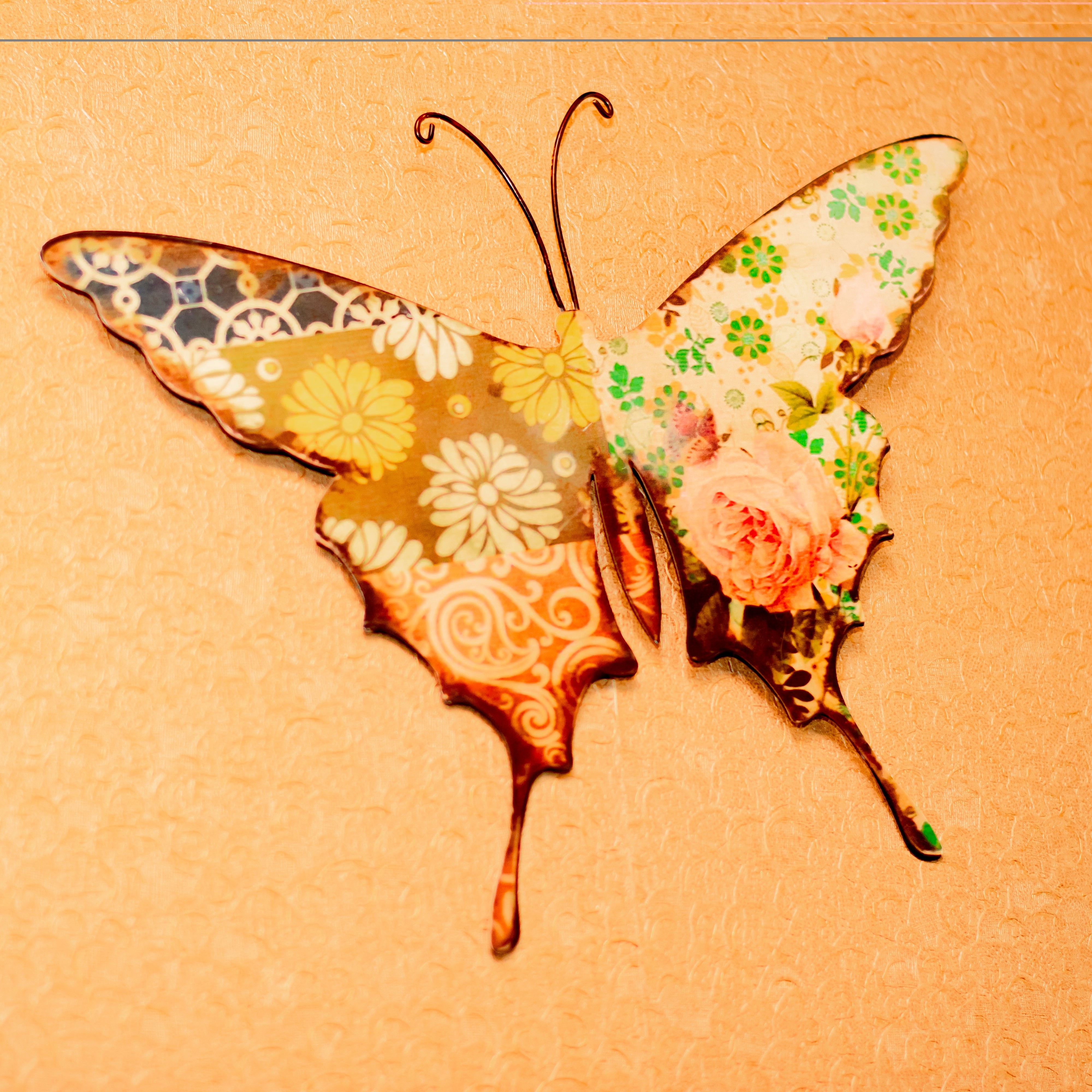 Wall Decor Butterfly Shape – Multicolor