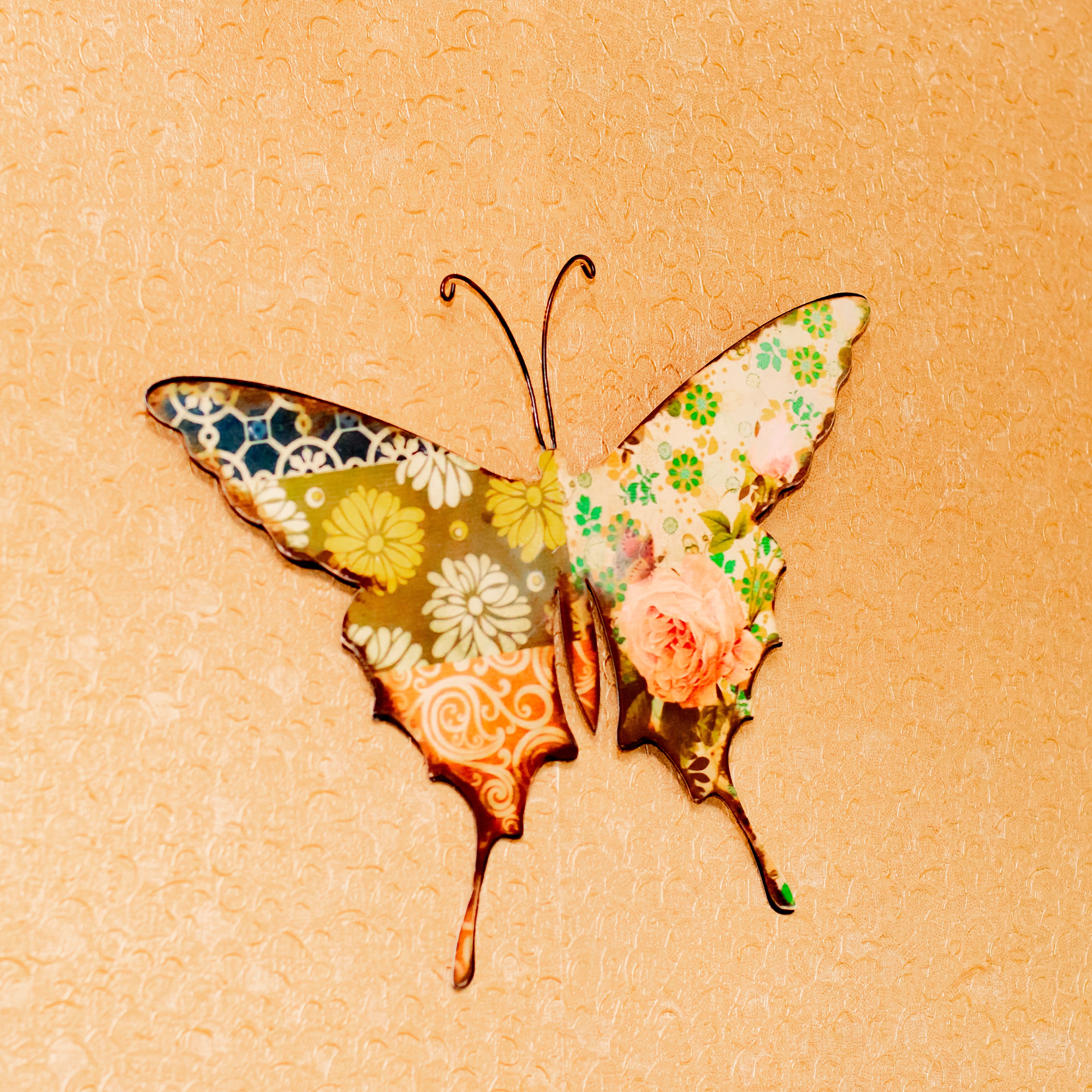 Wall Decor Butterfly Shape – Multicolor