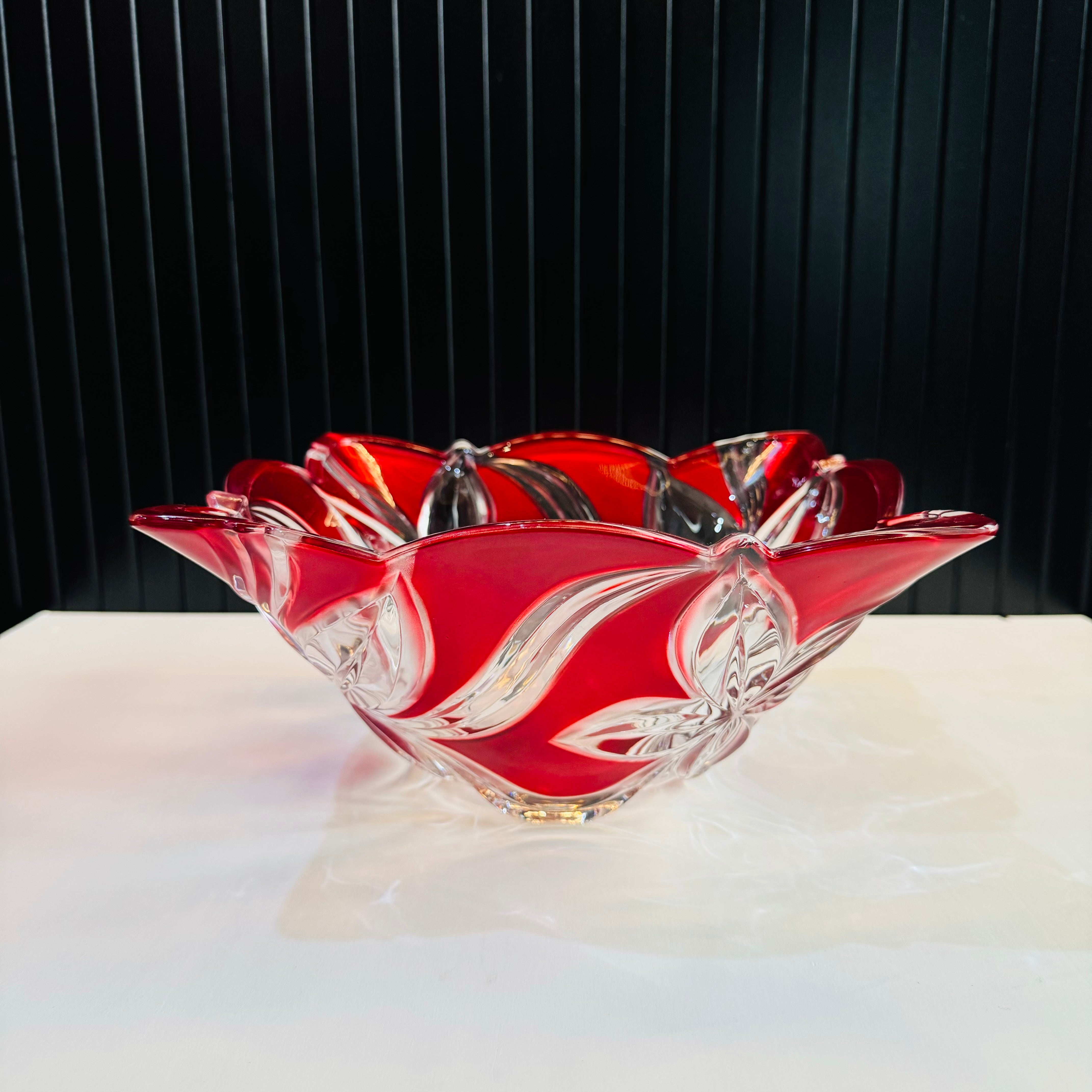 Serving Bowl transparent with red