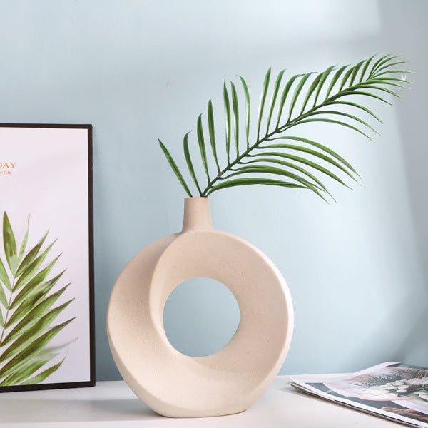 Off White Donught Vase - 2 Size