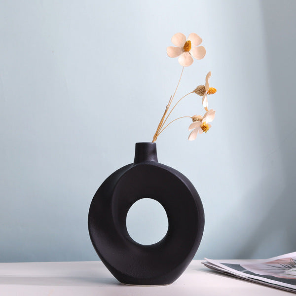 Vanilla/Black Donught Vase