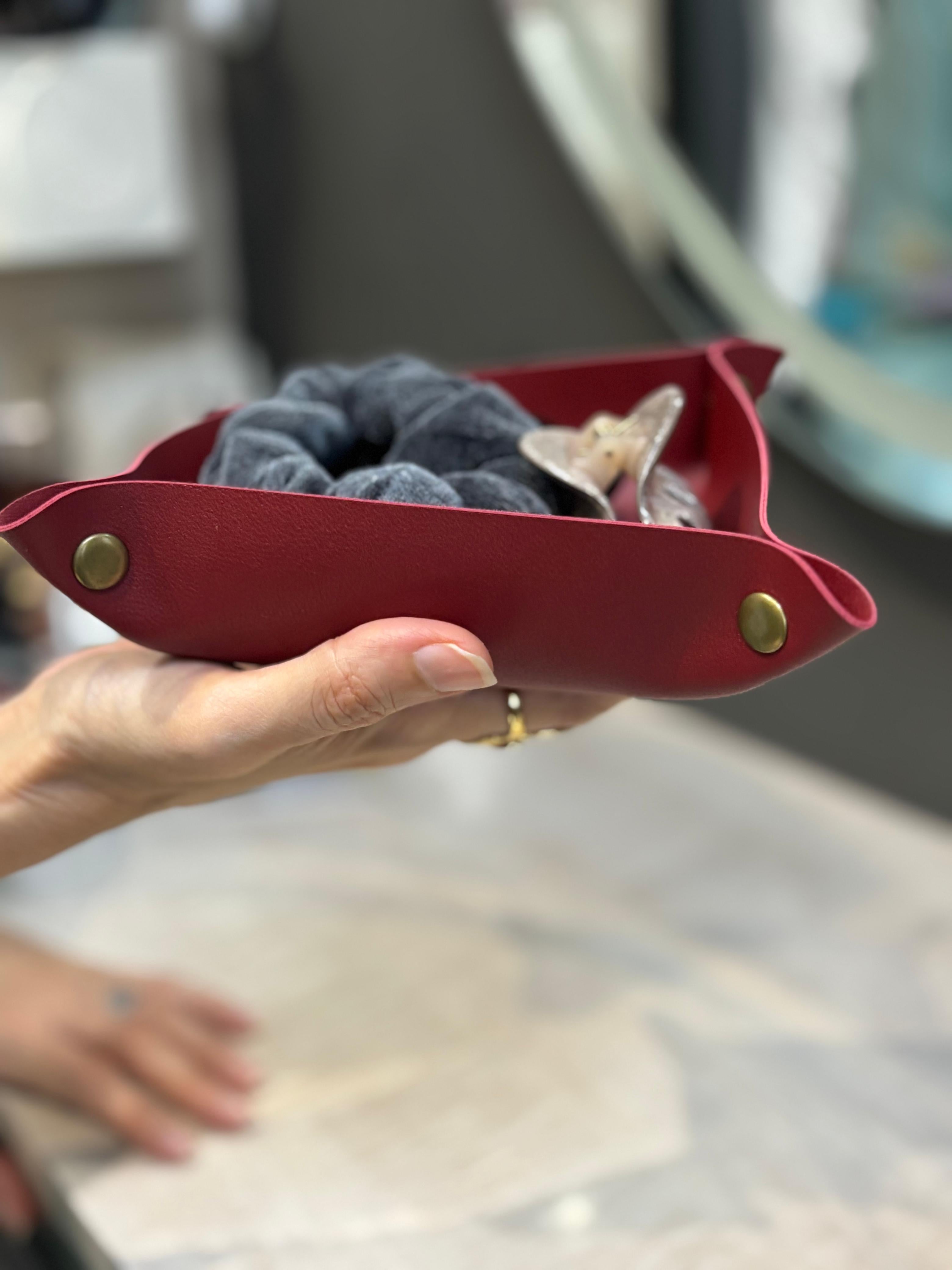 Leather key/trinket storage basket